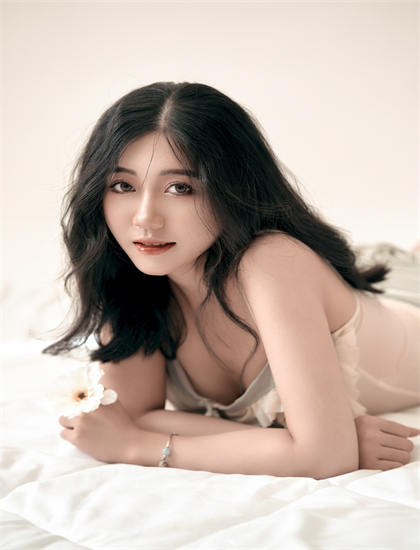 《黑鹰坠落版》角色研究：演员的表演技巧与角色塑造 认识人物与故事的互动